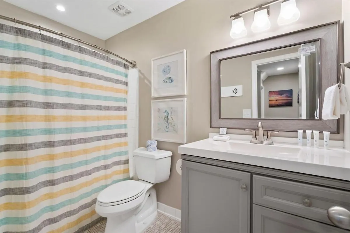 Largo Mar 143 - Sand-Side Paradise Townhome Panama City Beach Apartment