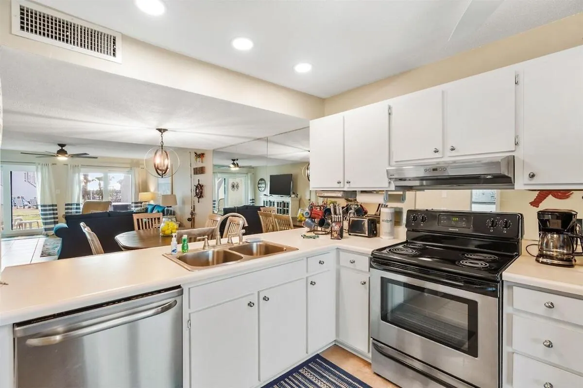 Apartment Largo Mar 143 - Sand-Side Paradise Townhome Panama City Beach